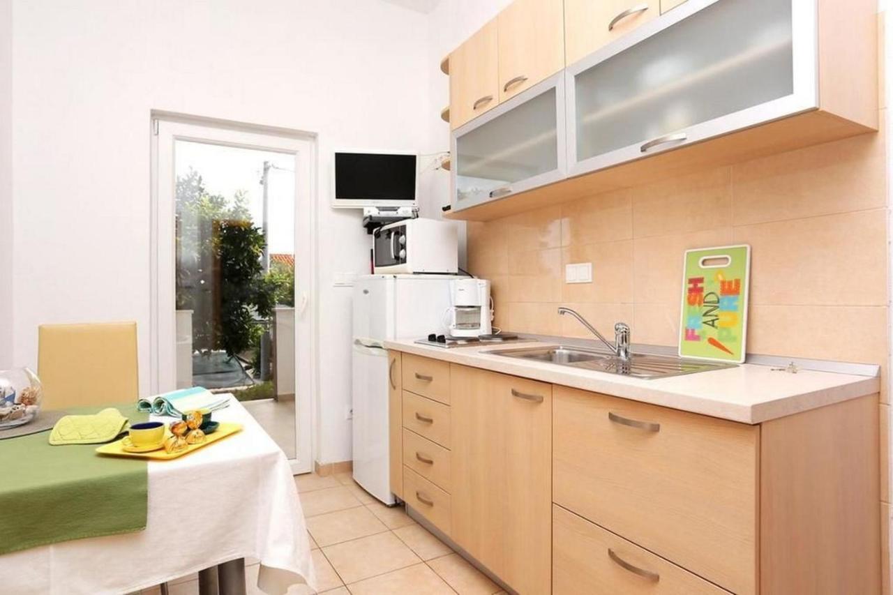 Apartments Frano Seget Vranjica Exterior foto